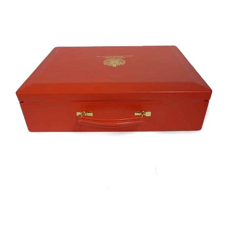 red despatch box
